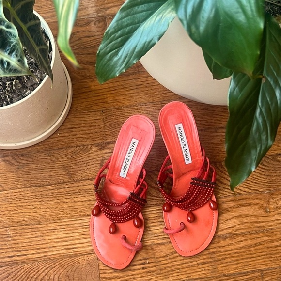 Manolo Blahnik beaded kitten heel sandals 👠 - Picture 6 of 14